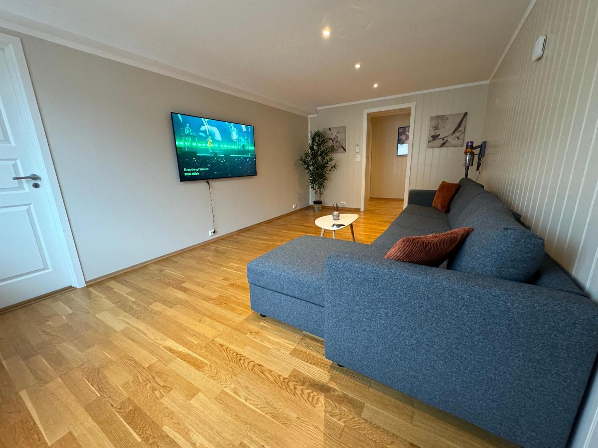 Charming 3-Bedroom Apartment In The Heart Of Kristiansund Eksteriør bilde