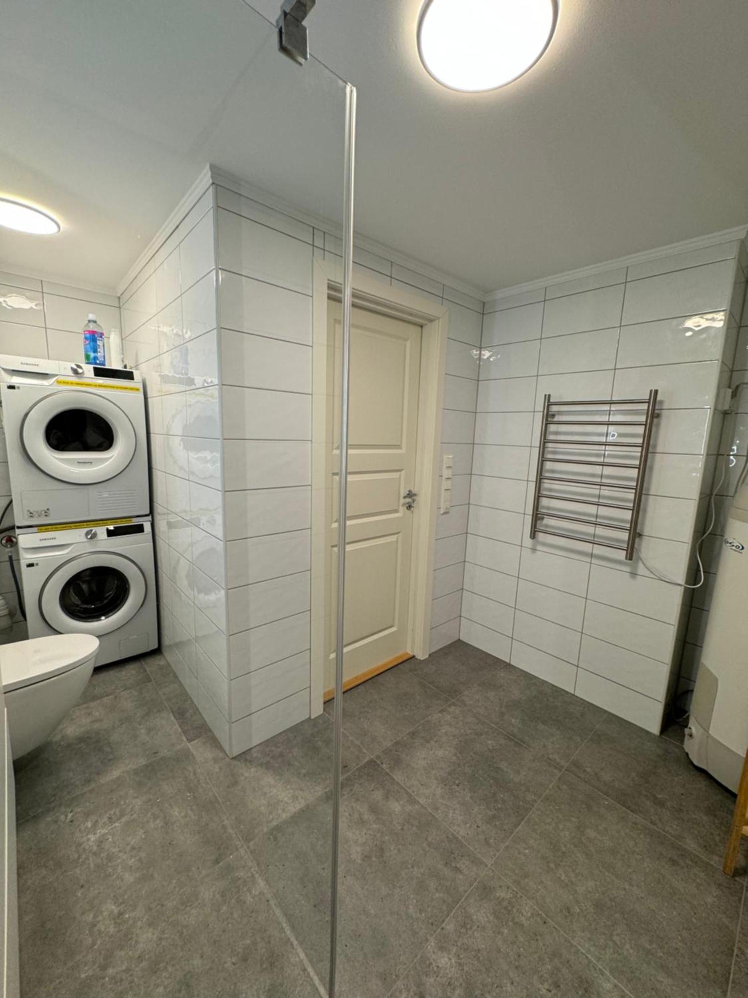 Charming 3-Bedroom Apartment In The Heart Of Kristiansund Eksteriør bilde