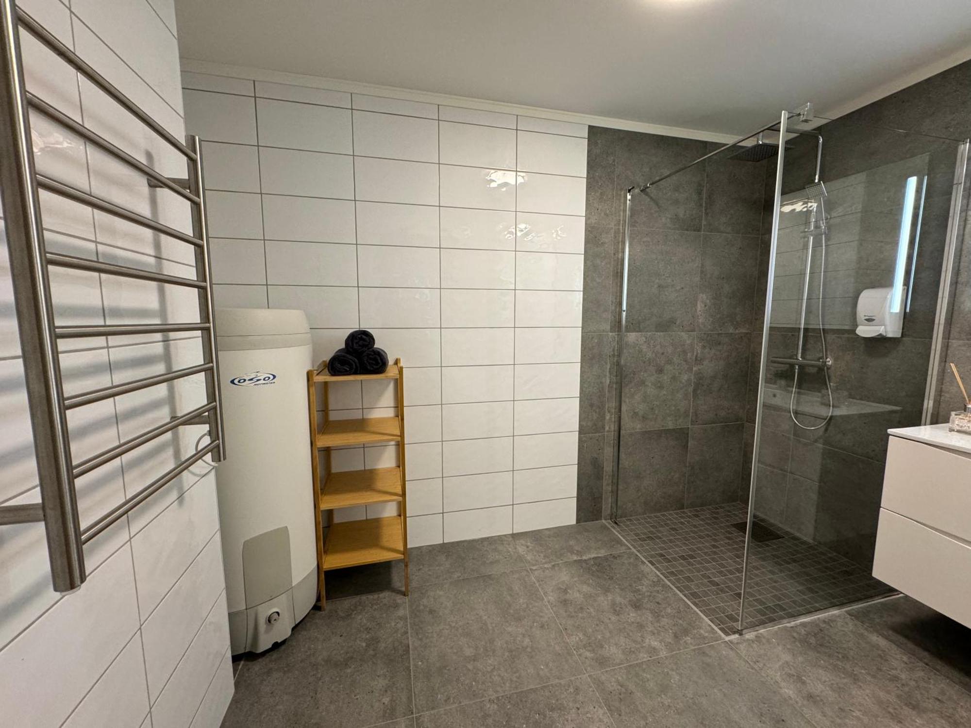 Charming 3-Bedroom Apartment In The Heart Of Kristiansund Eksteriør bilde